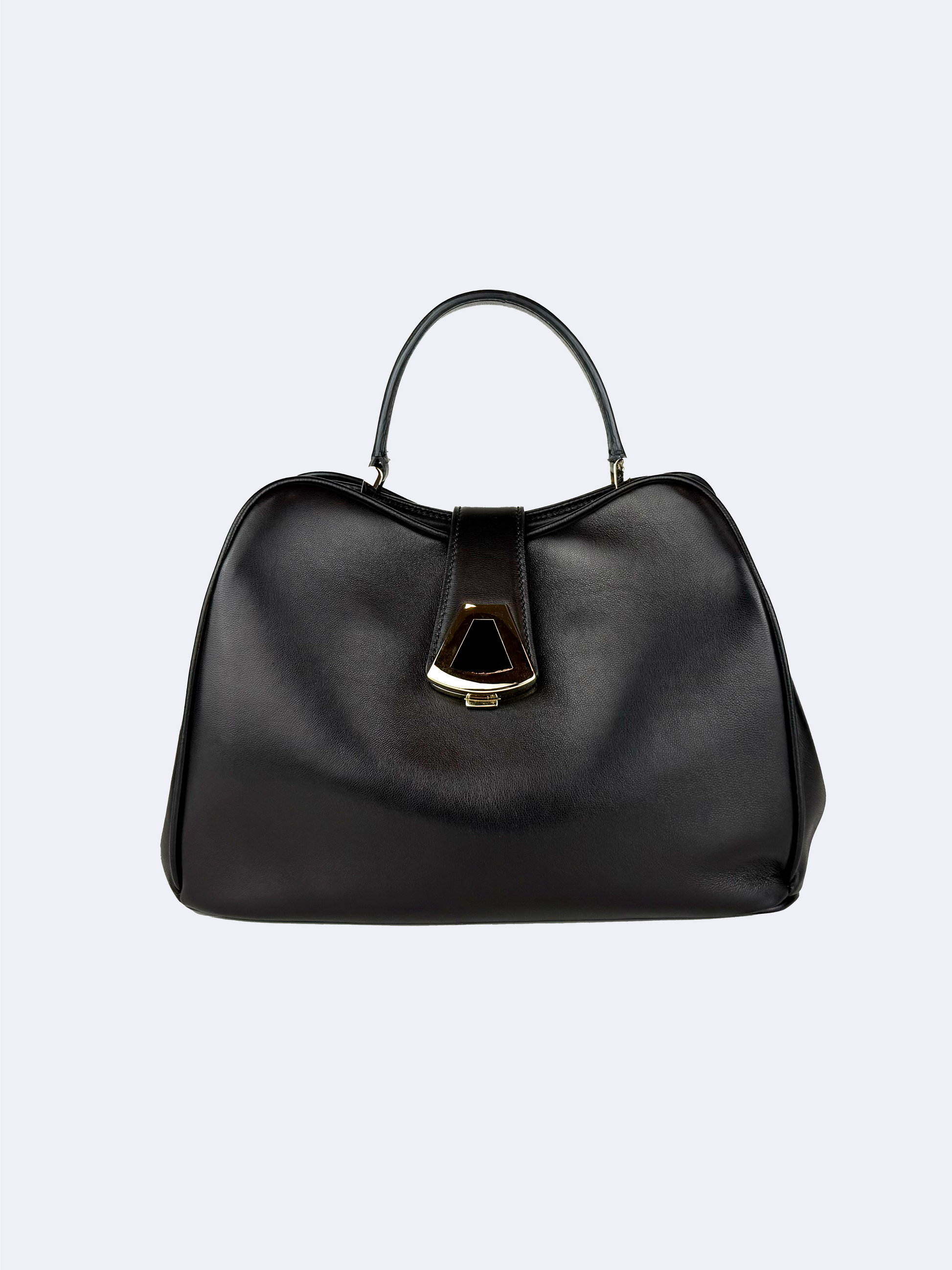 Black handbag in lambskin with gold clasp